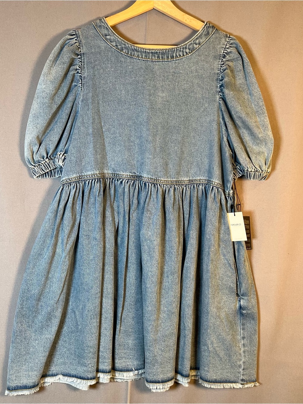 Forever 21 Light Blue Denim Puff-Sleeve Babydoll Sundress SzL Open Back NWT